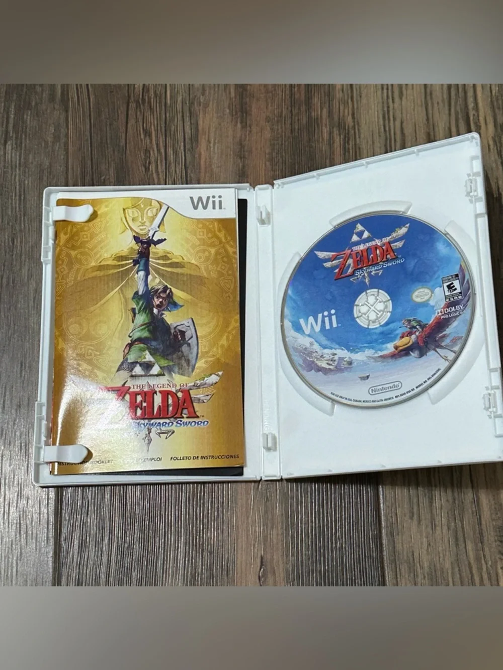 Nintendo game case
